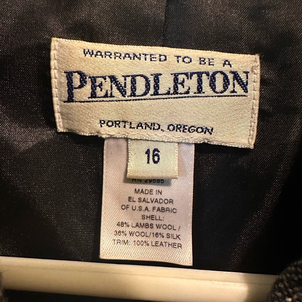 Pendleton Women's Gray Wool Blend Button Jacket, … - image 2